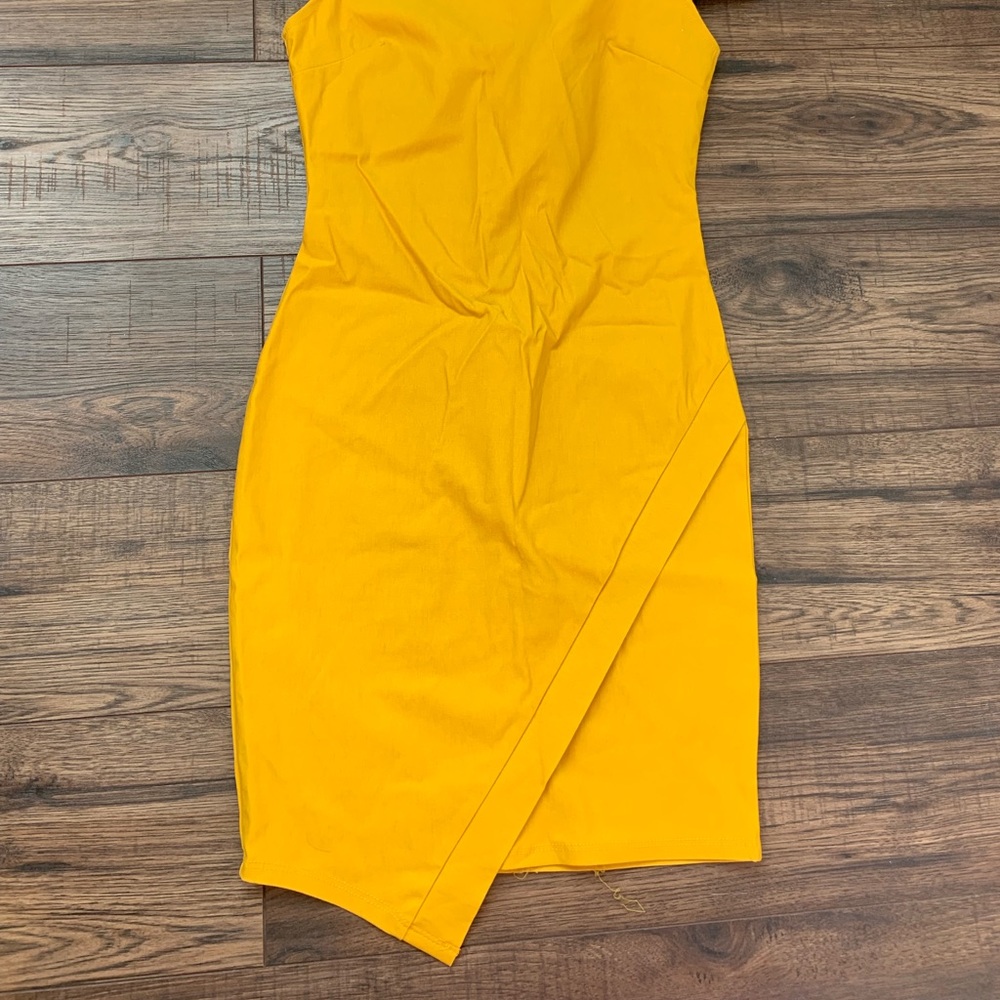 Off the Shoulders Yellow Dress